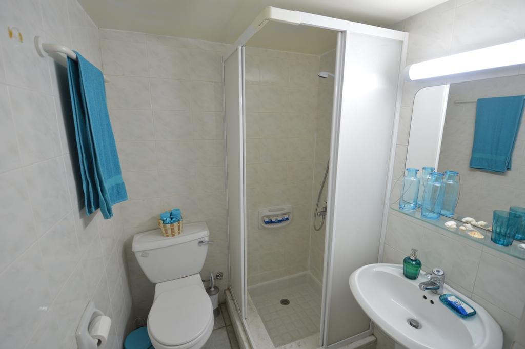 Krasas Beach Apartment Rentals Larnaca Kamer foto