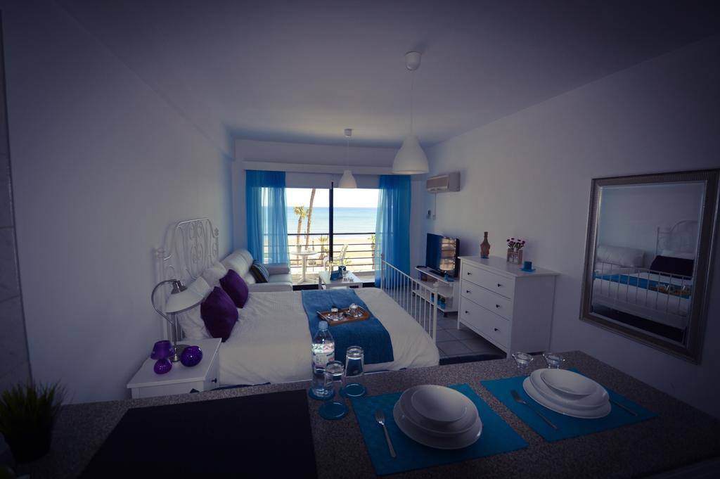 Krasas Beach Apartment Rentals Larnaca Kamer foto